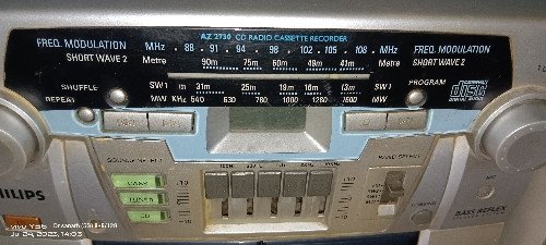 fm-radio-with-cd-and-cassette-player-big-2