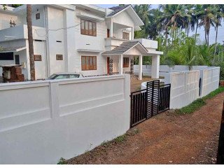 House for sale in Kuthuparamba
