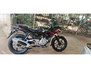 2015 augest 220F in good condition