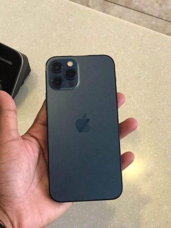 iphone-12-pro-sale-for-upgrade-big-2