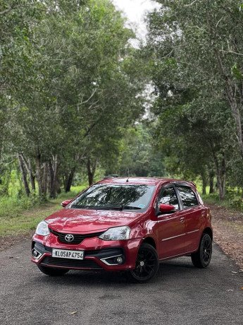 etios-liva-2017-for-sale-big-0