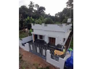 House for sale in Changanasseri