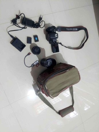 camera-canon-750d-dslr-rare-piece-for-sale-big-2