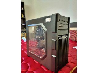 Well maintained gaming pc for sale in Ernakulam