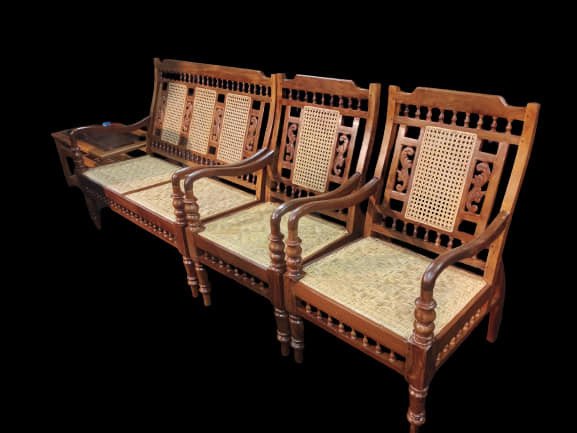 antique-model-furniture-in-cherthala-big-2