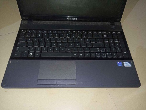 samsung-laptop-board-short-can-be-repaired-big-1