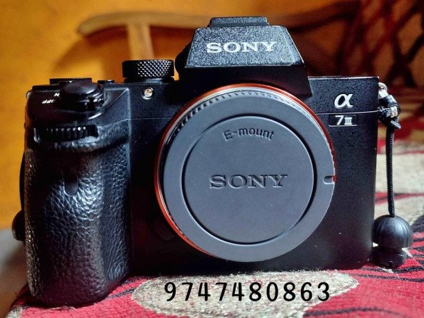 sony-7m-iii-camera-for-sale-big-0