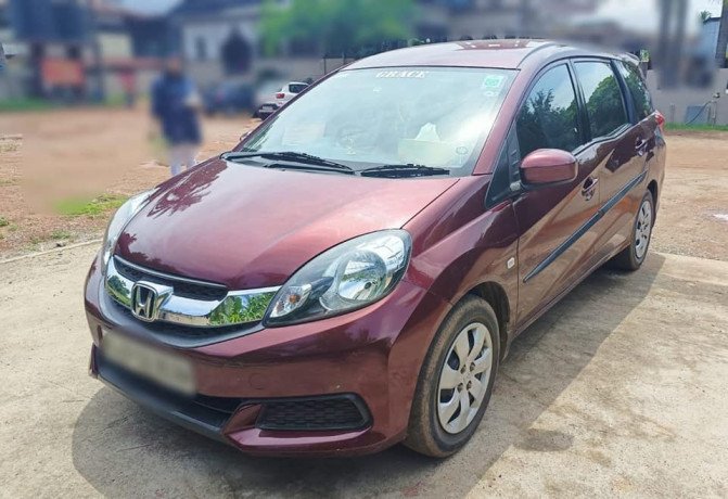 honda-mobilio-for-sale-big-1