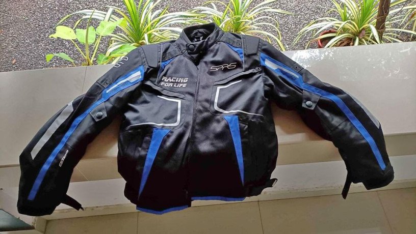 riding-jacket-big-0