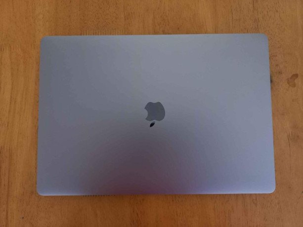 apple-macbook-pro-big-1