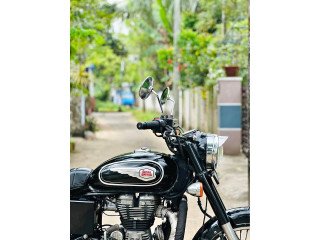 Royal Enfield bullet 500