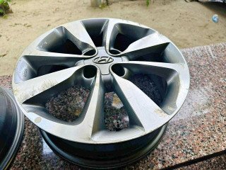 16 inch Alloy wheel