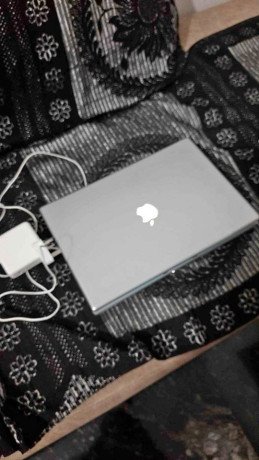 apple-macbook-pro-with-adapter-big-0