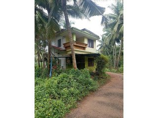 House & Land for sale in Azheekode moonunirathu