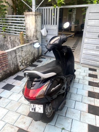 honda-activa-5g-digital-meter-edition-big-1