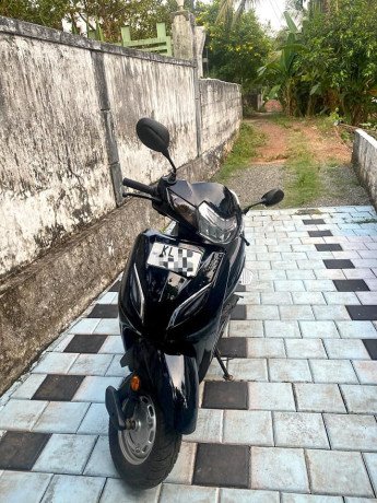 honda-activa-5g-digital-meter-edition-big-0