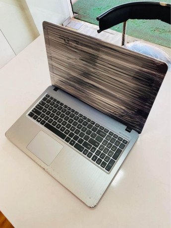 asus-laptop-for-sale-big-1