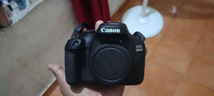 canon-3000d-big-2