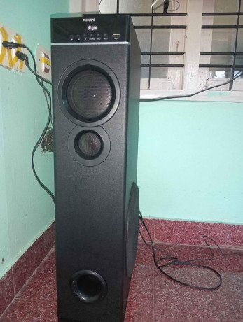 philips-tower-speaker-new-big-2