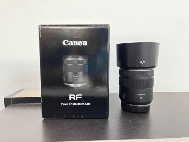 canon-rf-85-f2-lenses-big-1