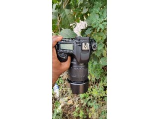 Canon 80D camera for sale