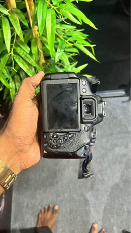 canon-650d-big-2