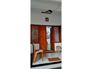 House for sale in Aymanam