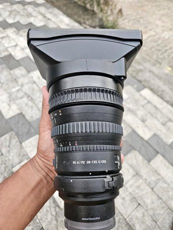 sony-g-power-zoom-lens-big-0