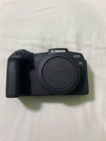 canon-eos-rp-camera-big-2