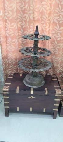 antique-bronze-aalila-vilakkupeepal-tree-lamp-big-0