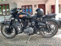 royal-enfield-classic-350-small-0